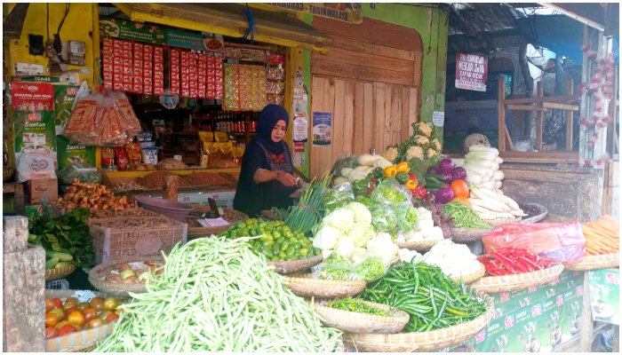 Jelang Ramadan, Sayur dan Bumbu Dapur di Pasar Induk Cikurubuk Mengalami Kenaikan Harga 